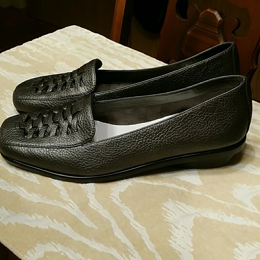 Women's Aerosoles Loafers NEW